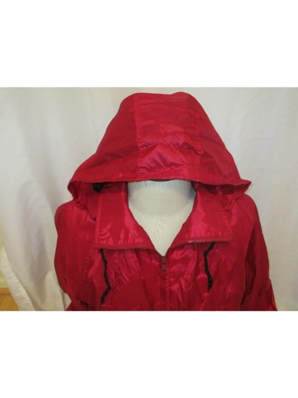 Eddie Bauer Men's Red Breathable Jacket Lined Waterproof Coated Size XL